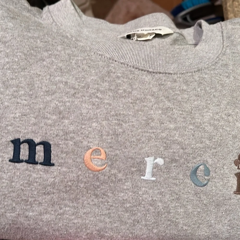 Club Monaco cropped sweatshirt - Picture 3 of 3